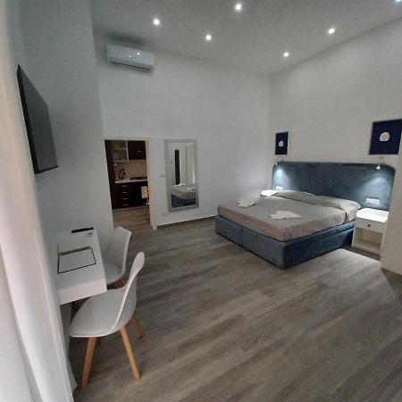 Residenza Napoletana Apartment เนเปิลส์ ภายนอก รูปภาพ